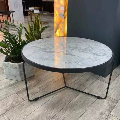 Журнальный столик из мрамора Bianco Carrara